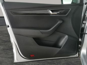 Skoda Karoq 1.5 TSI ACT SE L DSG (150 ps) - SMARTLINK - REVERSE CAM - NAV