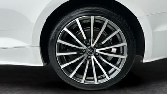 Audi A5 2.0 TFSI 40 S line Coupe S Tronic (204 ps) - HEATED SEATS - DAB 