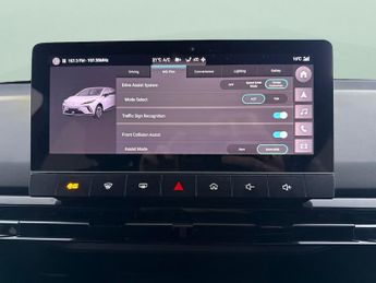 MG Mg4 64kWh Trophy Long Range (203 ps) - HEATED STEERING - BLIND SPOT 