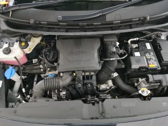 Hyundai i10 1.0 Advance (67 ps) - BLUETOOTH - CRUISE - CLIMATE CONTROL