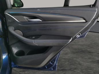 BMW iX3 80kWh M Sport Pro (286 ps) - HUD - PARK ASSIST - HK AUDIO