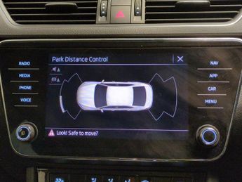 Skoda Superb 2.0 TDI SE DSG (150 ps) - PARK SENSORS - CLIMATE CONTROL - DIGIT