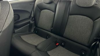 Mini Electric Hatch Cooper SE 32.6kWh Level 2 (184 ps) - STORAGE COMPARTMENT PACK