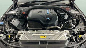 BMW 3 Series 2.0 330e 12kWh M Sport Plug-in (292 ps) - PERFORMANCE CONTROL - 