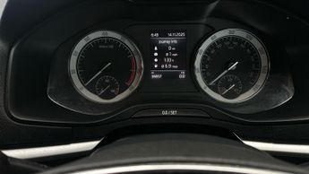 Skoda Karoq 1.5 TSI ACT SE Drive DSG (150 ps) - PRIVACY GLASS - ISOFIX