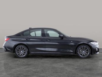 BMW 3 Series 2.0 330e 12kWh M Sport Plug-in (292 ps) - PERFORMANCE CONTROL - 