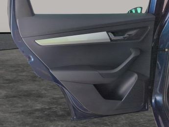 Skoda Karoq 1.6 TDI SE DSG (115 ps) - 17IN ALLOYS - SD CARD MEDIA INPUT