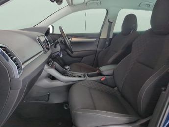 Skoda Karoq 1.6 TDI SE DSG (115 ps) - 17IN ALLOYS - SD CARD MEDIA INPUT