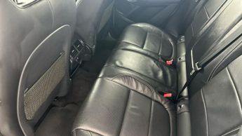 Jaguar E-pace 2.0 D180 R-Dynamic S AWD (180 ps) - PADDLE SHIFT - SPEED LIMIT R