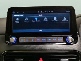 Hyundai Kona 39kWh Premium (10.5kW Charger) (136 ps) - HEATED SEATS - HEATED 