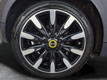 Mini Electric Hatch Cooper SE 32.6kWh Level 3 (184 ps) - PAN ROOF - HUD - HK AUDIO
