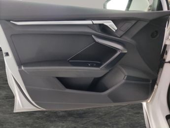 Audi A3 1.5 TFSI 35 S line S Tronic (150 ps) - BLUETOOTH - CRUISE - DRIV