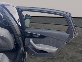 Audi A4 35 TFSI Black Edition S Tronic [Comfort+Sound] - LED - REVERSE C