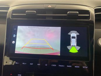 Hyundai Tucson 1.6 h T-GDi Premium (230 ps) - NAV - HEATED STEERING - BLIND SPO