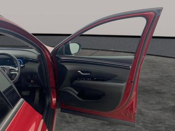 Hyundai Tucson 1.6 h T-GDi Premium (230 ps) - NAV - HEATED STEERING - BLIND SPO