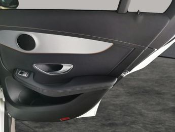 Mercedes-Benz EQC EQC 400 80kWh Sport 4MATIC (408 ps) - HEATED LEATHER - MIRROR PA