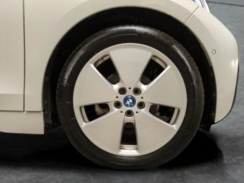 BMW i3 33kWh (170 ps) - HEATED SEATS - NAV - RAPID CHARGE PREPARATION