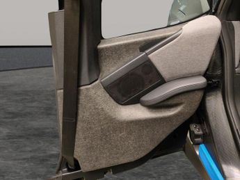 BMW i3 33kWh (170 ps) - HEATED SEATS - NAV - RAPID CHARGE PREPARATION