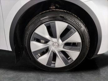 Tesla Model Y SUV RWD (346 ps) - KEYLESS ENTRY - 360 CAM - LED