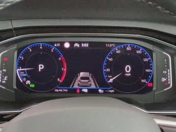Volkswagen Polo 1.0 TSI R-Line DSG (95 ps) - WIFI - LANE DEPARTURE  - BLUETOOTH
