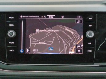 Volkswagen Polo 1.0 TSI R-Line DSG (95 ps) - WIFI - LANE DEPARTURE  - BLUETOOTH