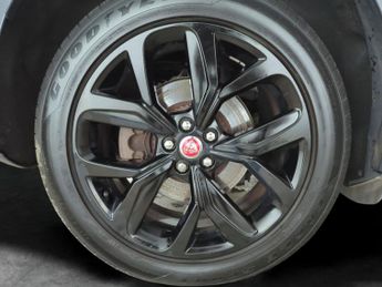 Jaguar I-PACE 400 90kWh HSE Black 4WD (400 ps) - HEAT AND COOL SEATS - LED