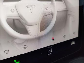 Tesla Model Y SUV RWD (346 ps) - KEYLESS ENTRY - 360 CAM - LED