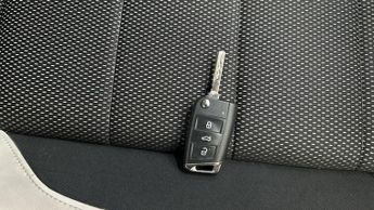 Volkswagen T-Roc 1.5 TSI GPF EVO SEL DSG (150 ps) - DIGITAL DASH - SPEED LIMIT RE