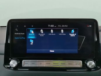 Hyundai Kona 64kWh Premium (10.5kW Charger) (204 ps) - LED - REVERSE CAM - NA