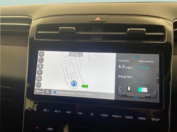 Hyundai Tucson 1.6 h T-GDi Premium (230 ps) - NAV - HEATED STEERING - BLIND SPO