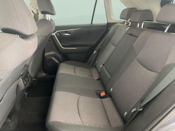 Toyota RAV4 2.5 VVT-h GPF Design CVT 4WD (222 ps) - BLUETOOTH - SPEED LIMIT 