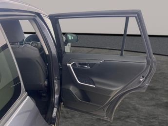 Toyota RAV4 2.5 VVT-h GPF Design CVT 4WD (222 ps) - BLUETOOTH - SPEED LIMIT 