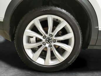 Volkswagen T-Roc 1.5 TSI GPF EVO SEL DSG (150 ps) - BLUETOOTH - DIGITAL DASH