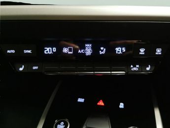 Audi Q4 E-tron 35 Sport 55kWh (170 ps) - SPEED LIMIT RECOG - DRIVING MODES - AI