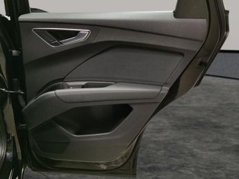 Audi Q4 E-tron 35 Sport 55kWh (170 ps) - SPEED LIMIT RECOG - DRIVING MODES - AI