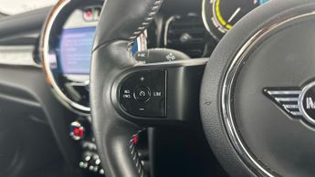 Mini Electric Hatch Cooper SE 32.6kWh Level 3 (184 ps) - HEATED SEATS - INTERIOR LIG