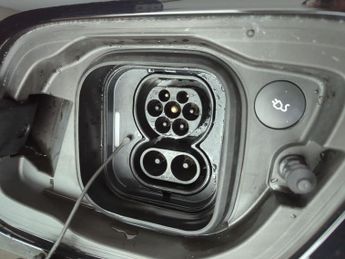 Volvo C40 Recharge 69kWh Plus (231 ps) - CARPLAY - ACTIVE LANE ASSIST - KE