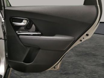 Kia Niro 64kWh 4 (201 bhp) - HEATED STEERING - LANE DEPARTURE  - HEAT PUM