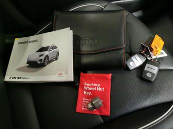 Kia Niro 64kWh 4 (201 bhp) - HEATED STEERING - LANE DEPARTURE  - HEAT PUM