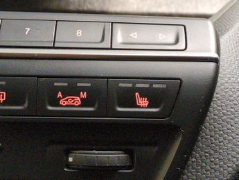 BMW i3 33kWh (170 ps) - HEATED SEATS - NAV - RAPID CHARGE PREPARATION