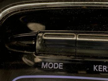 MG MG ZS 44.5kWh Exclusive (143 ps) - HEATED SEATS - NAV - BLIND SPOT ASS