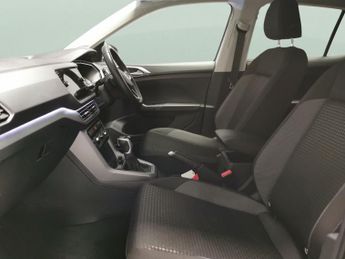 Volkswagen T-cross 1.0 TSI Active DSG (110 ps) - PARK SENSORS - AIR CON - DAB
