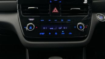 Hyundai Ioniq 1.6 h-GDi Premium DCT (141 ps) - LANE DEPARTURE  - BLUETOOTH - C