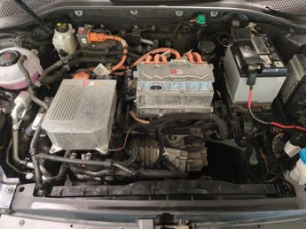 Volkswagen E-golf 35.8kWh e-Golf (136 ps) - LED - BLUETOOTH - PARK SENSORS