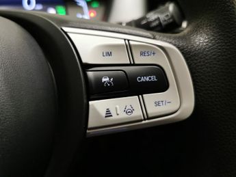 Honda Jazz 1.5 h i-MMD SE eCVT (109 ps) - SPEED LIMIT RECOG - CLIMATE CONTR
