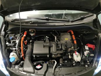 Honda Jazz 1.5 h i-MMD SE eCVT (109 ps) - SPEED LIMIT RECOG - CLIMATE CONTR