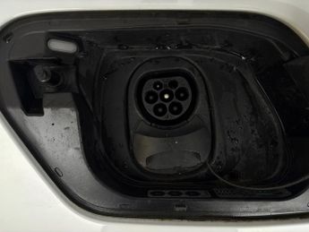 Volkswagen ID.3 Pro 58kWh Family (145 ps) - NAV - ASSISTANCE PACK - COMFORT PACK