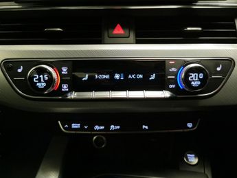 Audi A4 35 TFSI Technik S Tronic [Comfort+Sound] - REVERSE CAM - HEATED 