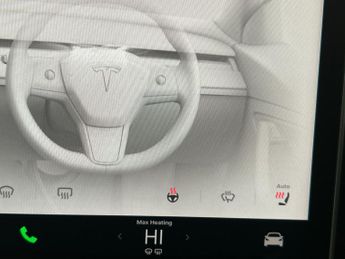 Tesla Model Y (Dual Motor) Long Range 4WDE (384 bhp) - HEATED STEERING - WIFI