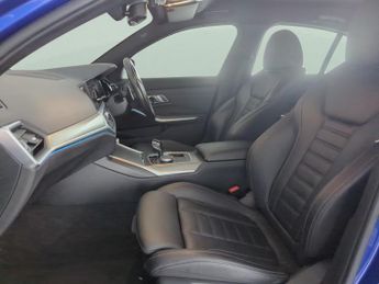 BMW 3 Series 2.0 330e 12kWh M Sport Plug-in (292 ps) - REVERSE CAM - HEATED S